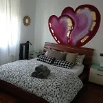 Charme&chic Bed and Breakfast Τεργέστη
